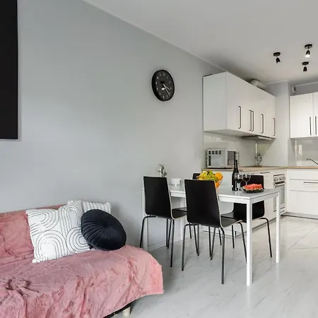 Apartment Lumina Luxury Apart On Wroblewskiego Street Lodz (Lodz)